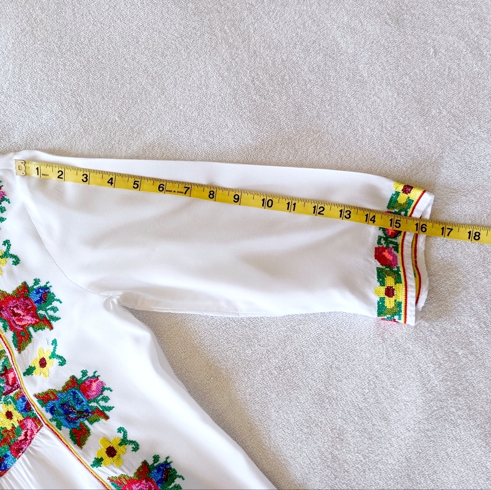 Bohemian Floral Embroidered White Blouse From Avelina, Size S - Picture 15 of 16